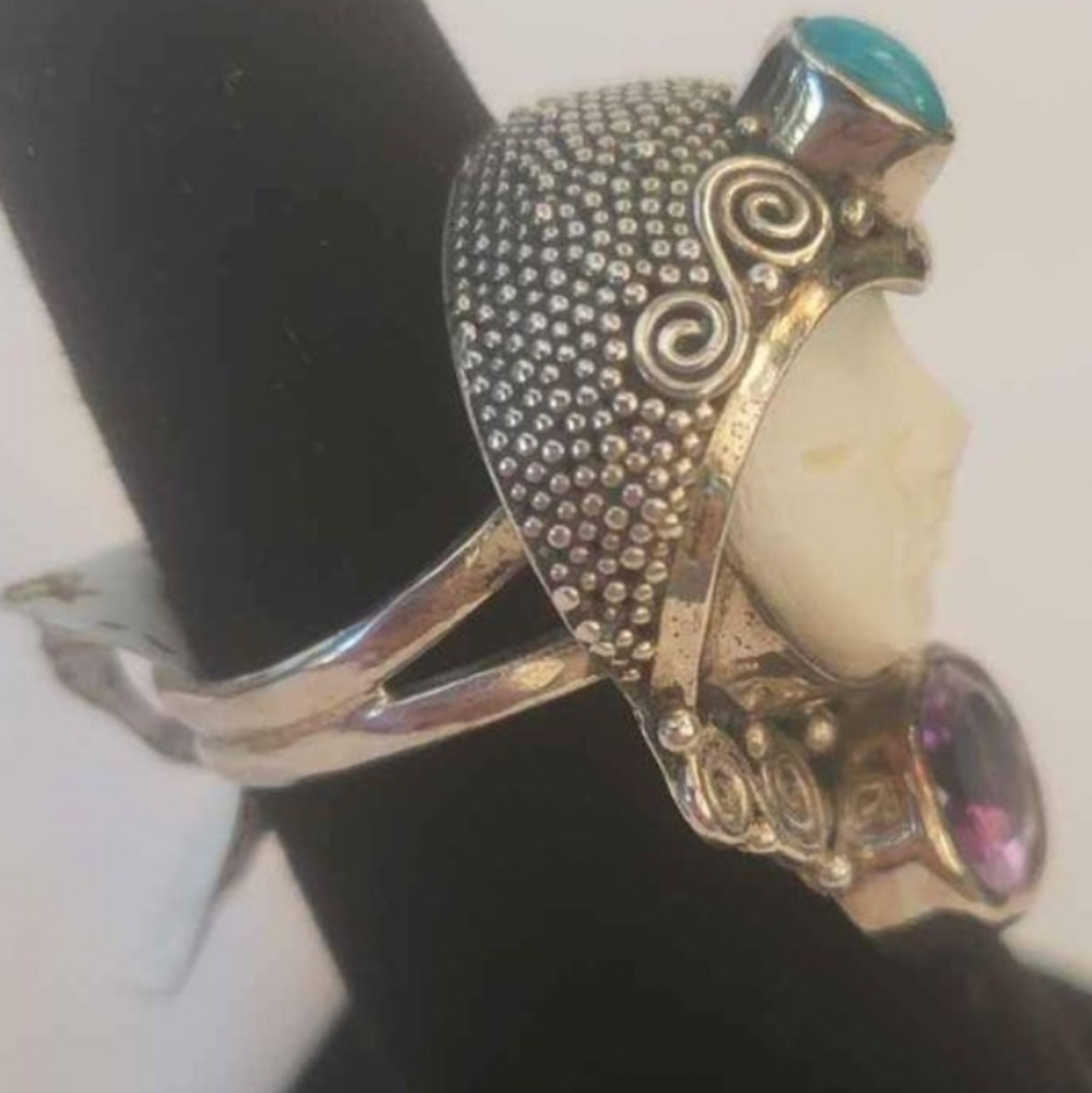 Bali Princess collection moon stone carved Goddess face silver ring - Picture 2 of 3